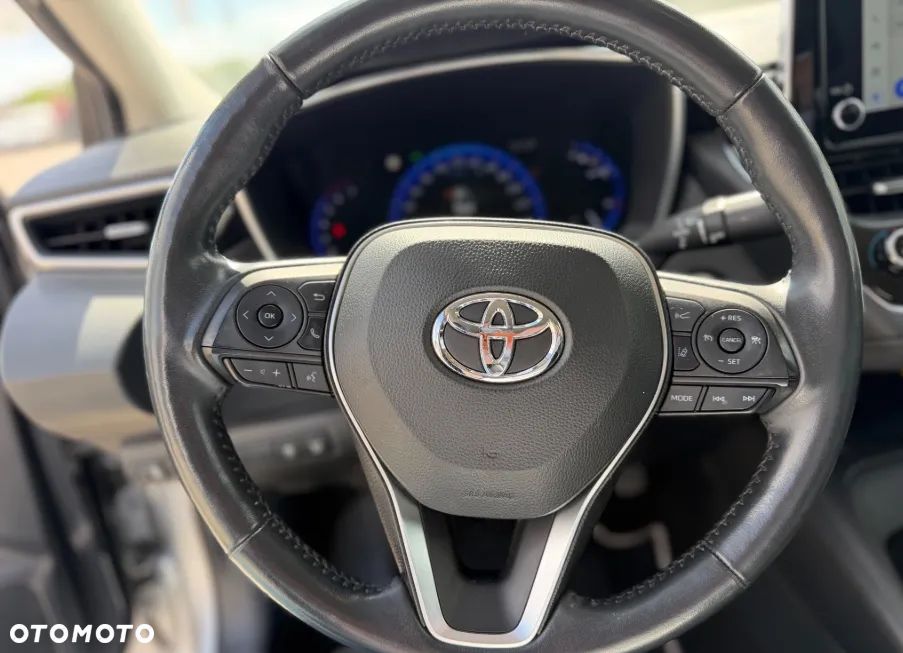 Toyota Corolla - 8