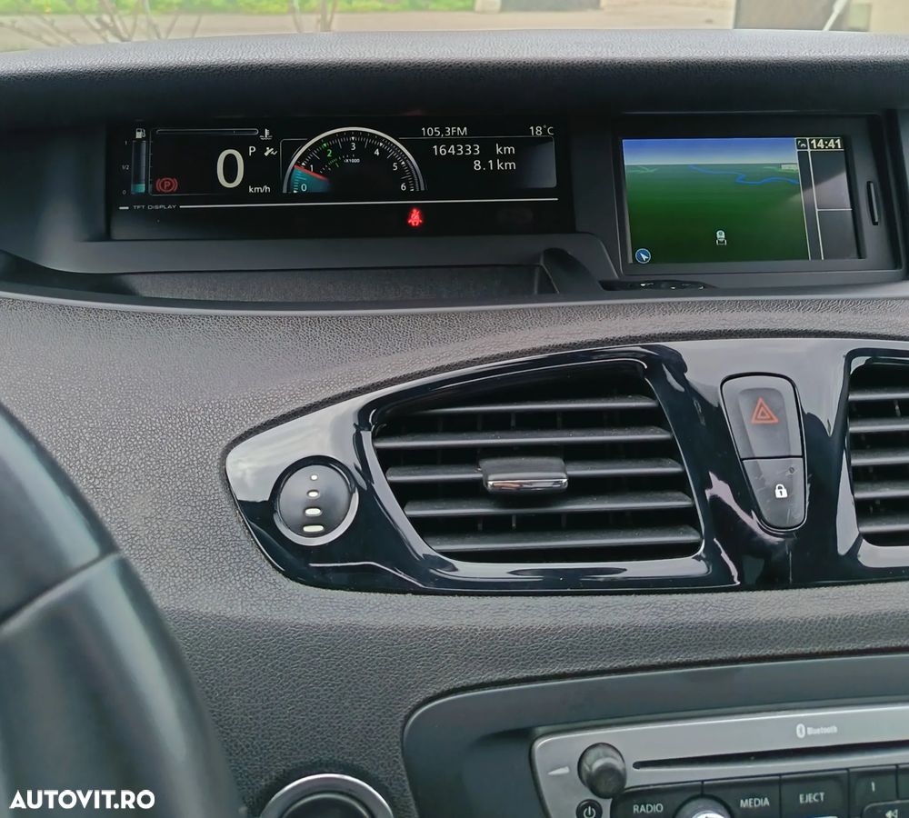 Renault Scenic - 9