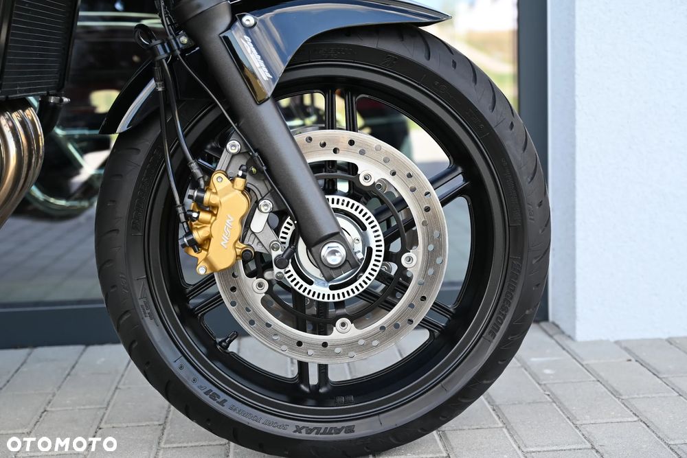 Honda CBF - 32