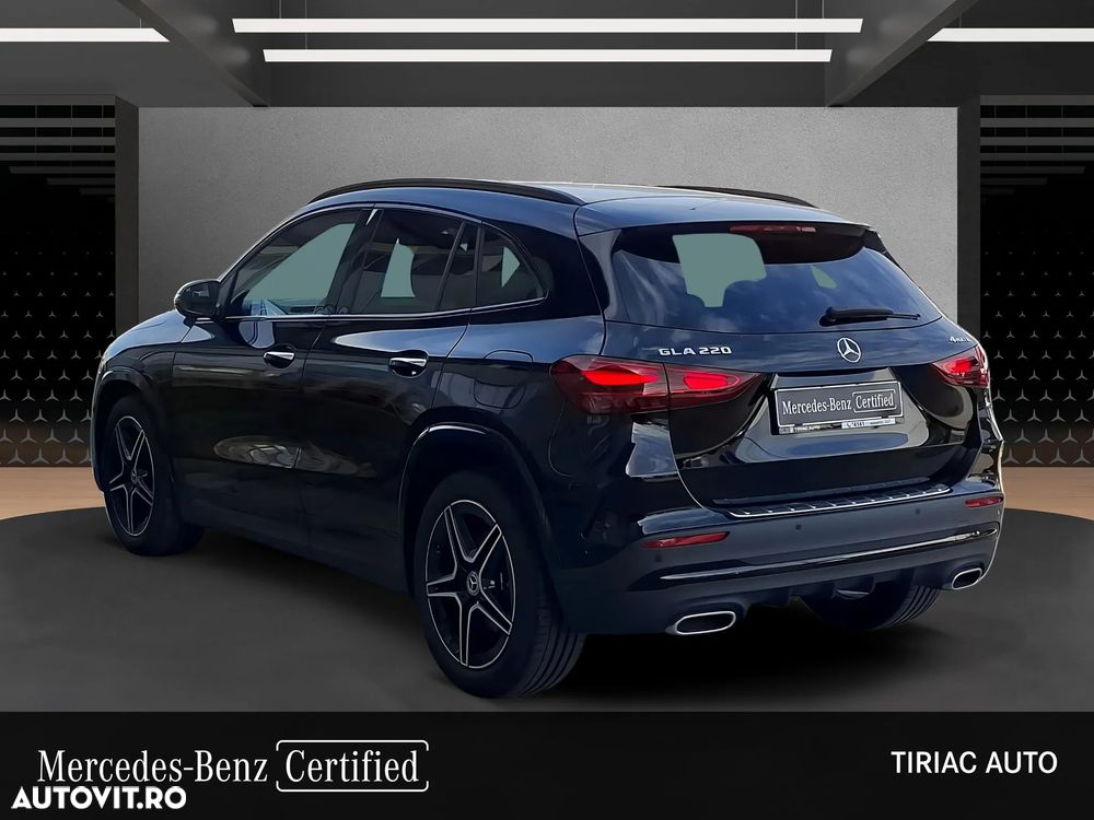 Mercedes-Benz GLA 220 4MATIC MHEV - 4