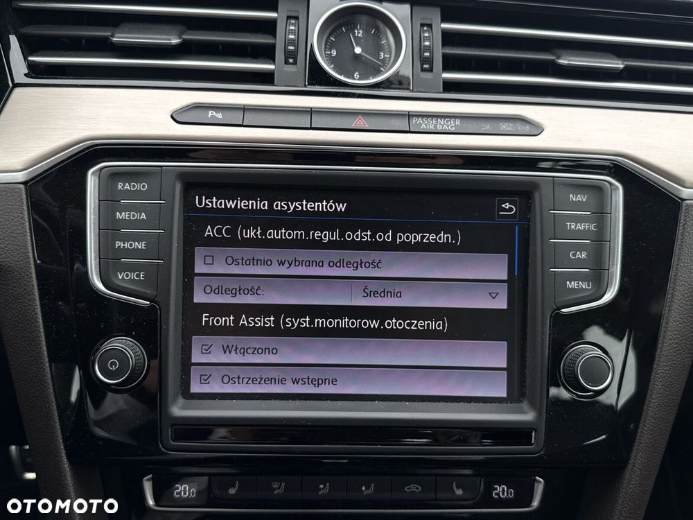 Volkswagen Passat 1.8 TSI BMT Highline DSG - 27