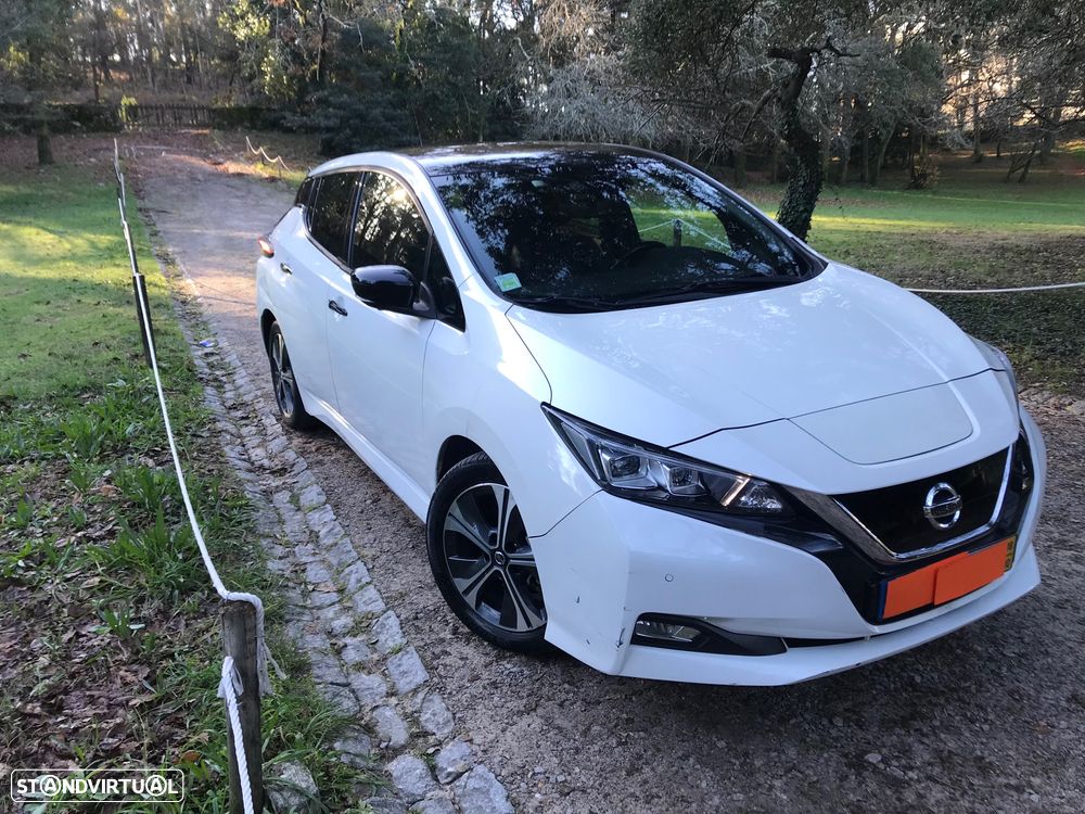 Nissan Leaf 40 kWh Tekna - 1