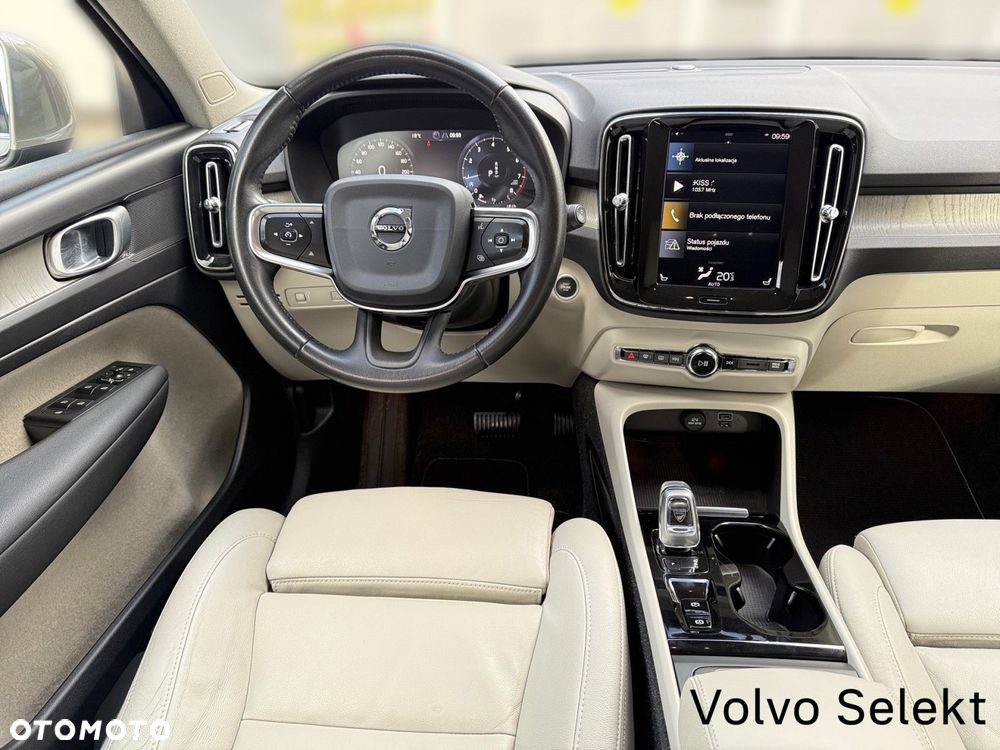 Volvo XC 40 - 15