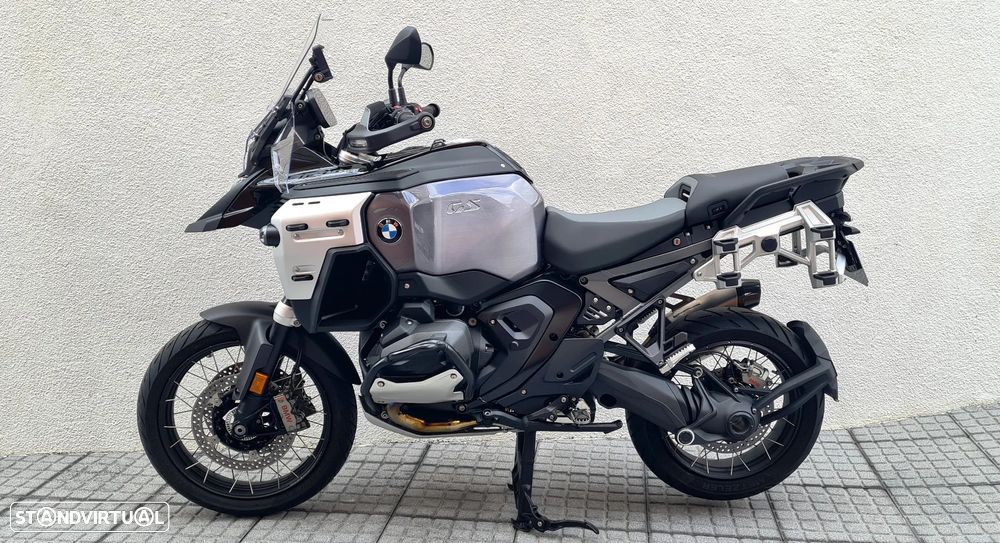 BMW R 1300 GS Adventure Triple Black Akrapovic - 2