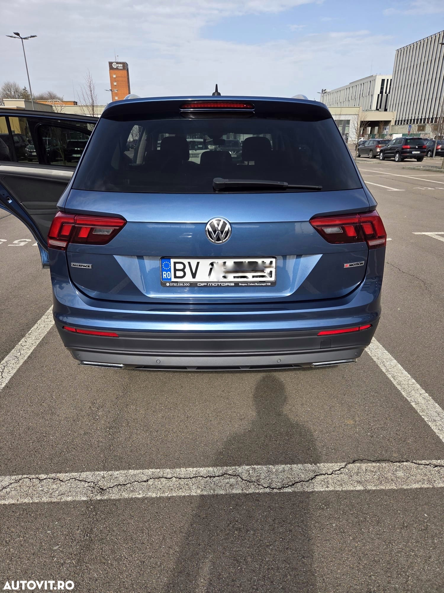 Volkswagen Tiguan 2.0 TDI 4Mot DSG Highline - 6
