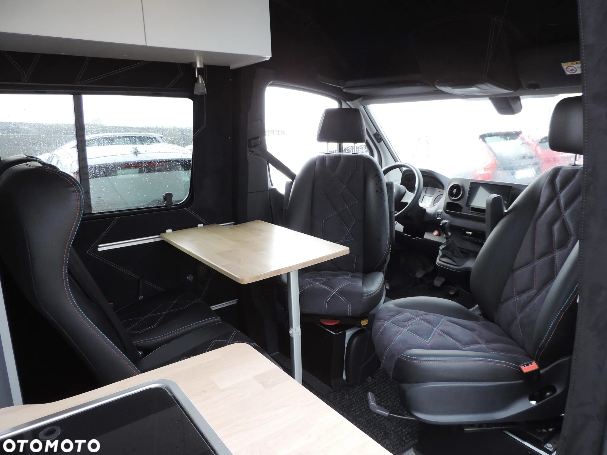 Mercedes-Benz Sprinter Campervan 4 os. Klima Postojowa VIP Napęd przedni - 11