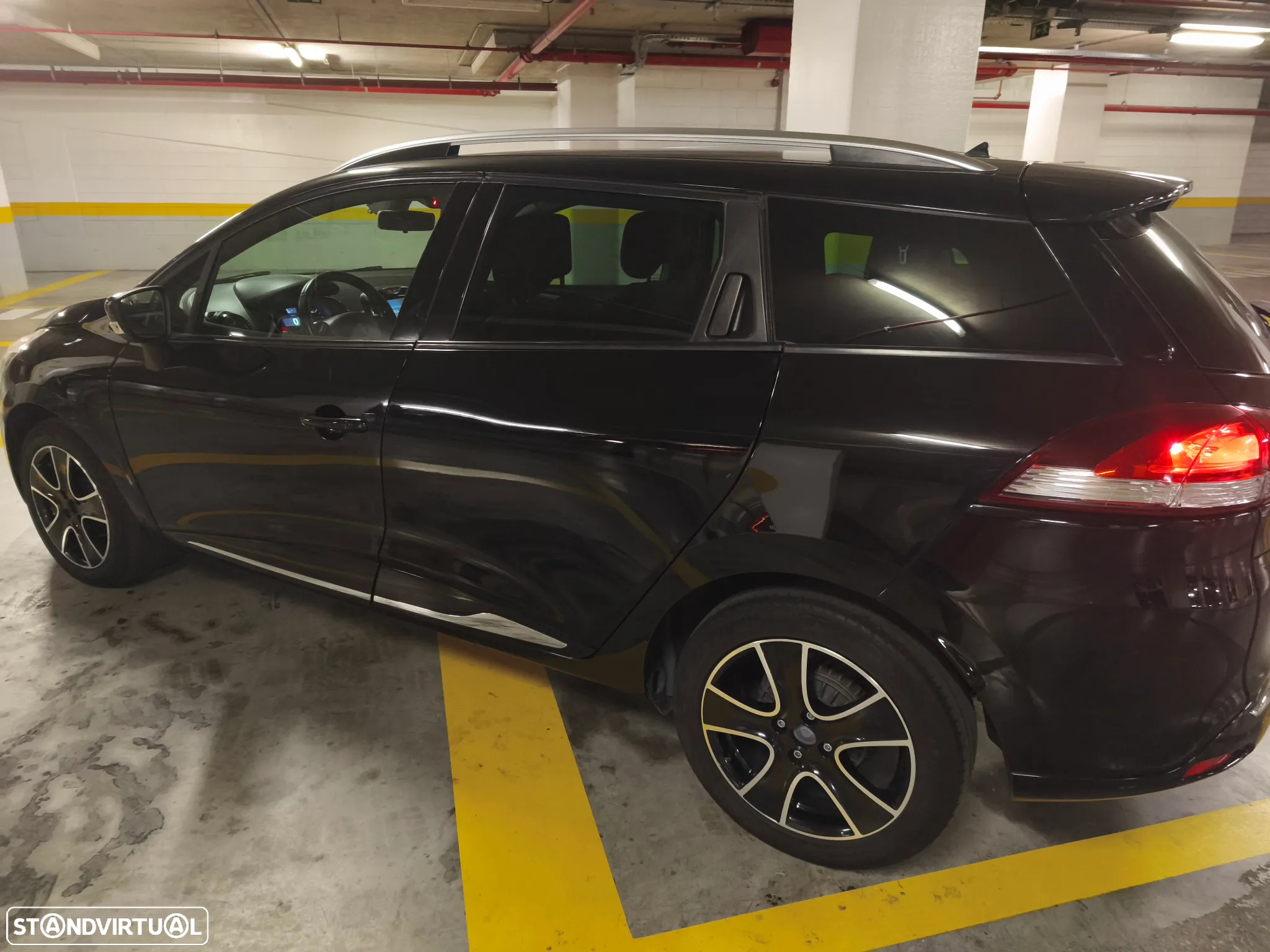 Renault Clio Sport Tourer 0.9 TCE Dynamique S - 21
