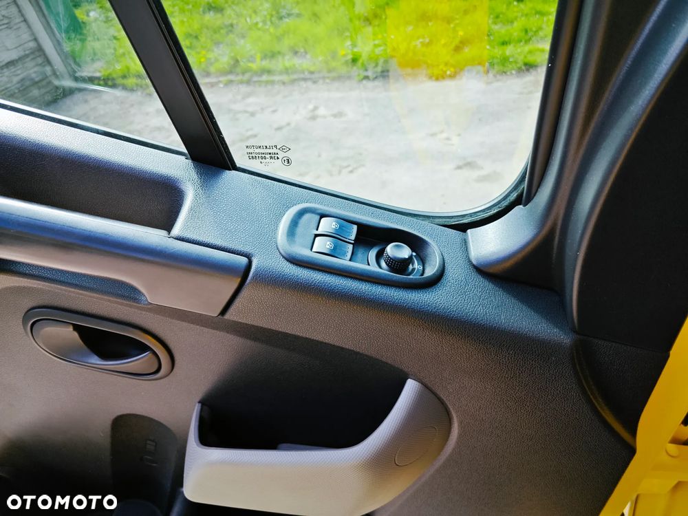 Renault MASTER SERWISOWANY L3H2, DOCA, 7os, BLIŹNIAK, KAMERA,  SKRZYNIA, ORYGINAŁ, HAK 3,5T, KLIMA, WEBASTO, 106TYŚ KM, 145KONI - 25