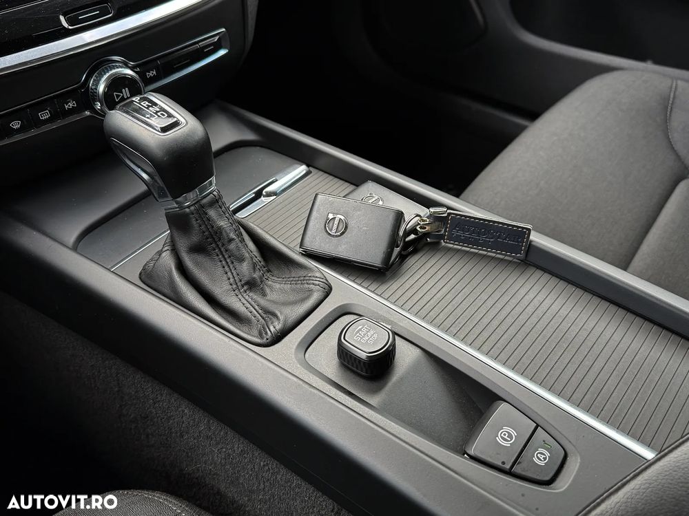Volvo V60 D3 Geartronic Momentum - 22
