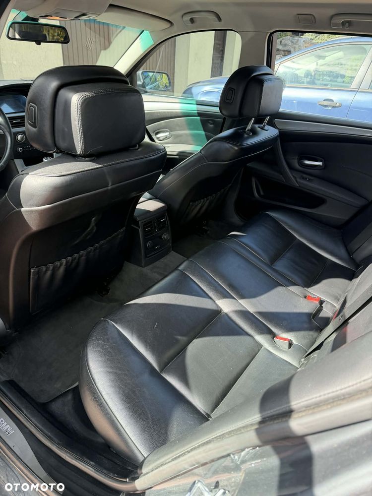 BMW Seria 5 - 16