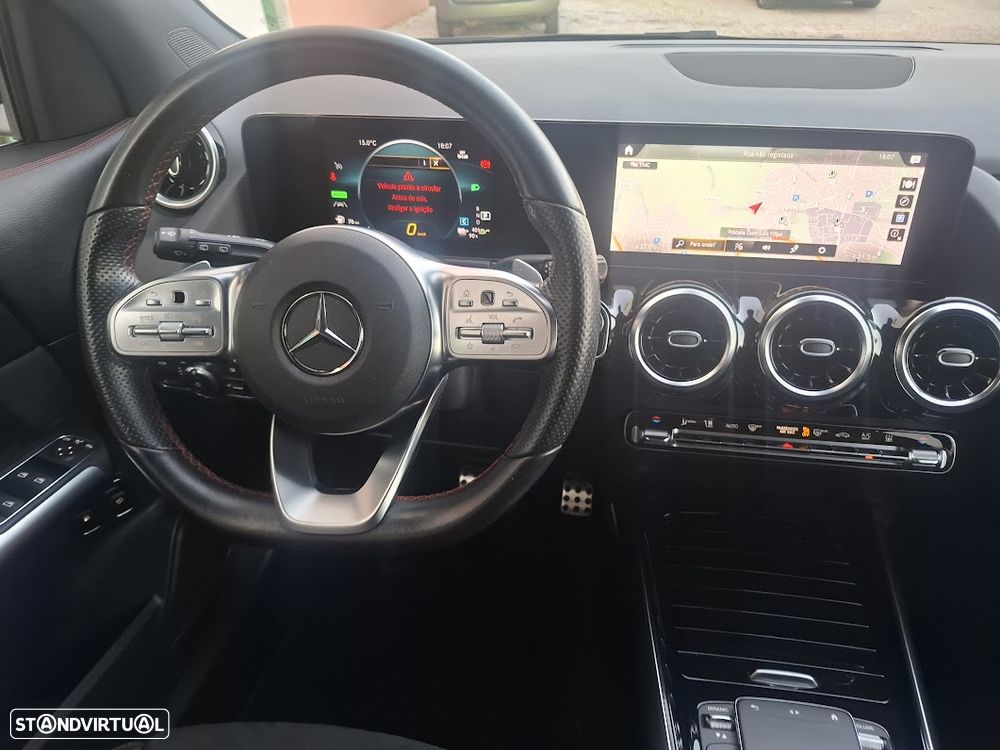 Mercedes-Benz GLA 250 e 8G-DCT AMG Line - 10