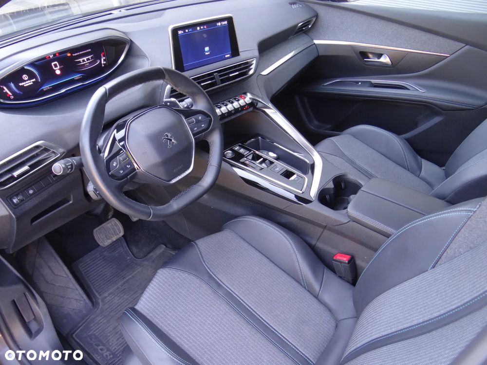 Peugeot 3008 1.2 PureTech Allure Pack S&S EAT8 - 14