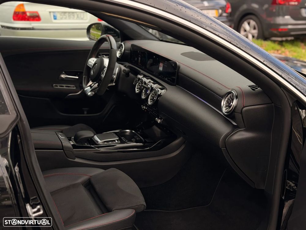 Mercedes-Benz CLA 45 AMG S 4Matic+ Speedshift 8G-D - 44