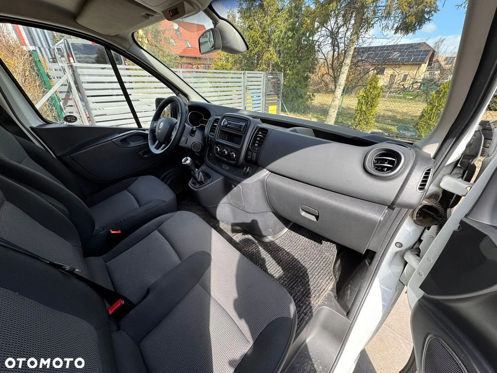 Renault TRAFIC - 30