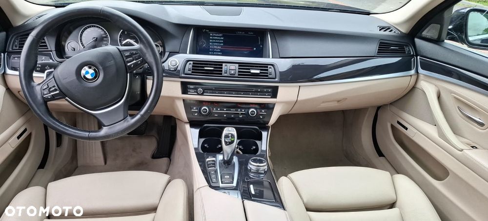 BMW Seria 5 530d Sport-Aut Luxury Line - 8