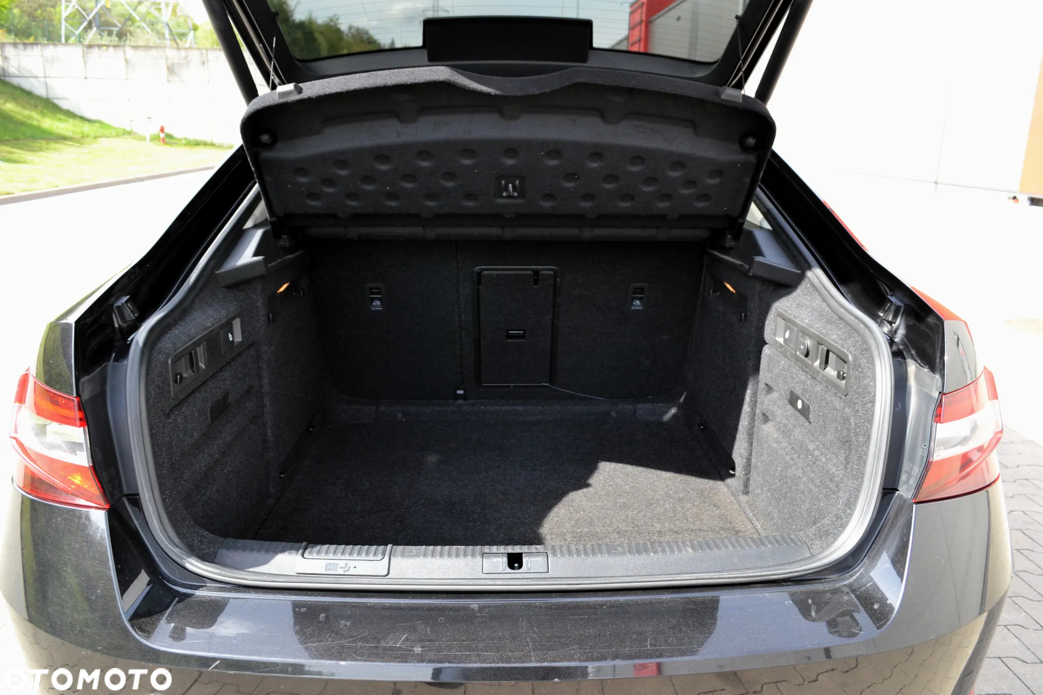 Skoda Superb 1.8 TSI Ambition - 31