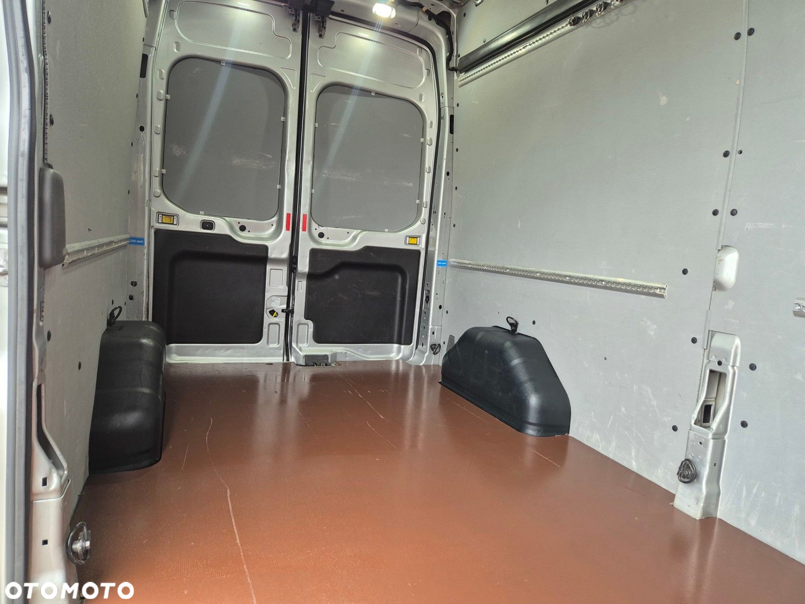 Ford transit Lift L3H3 *69999zł NETTO* 2,0TdCi/131KM - 14