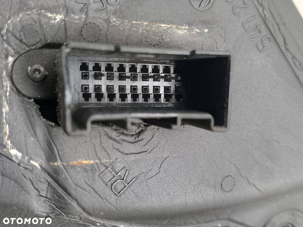 LUSTERKO PRAWE OPEL INSIGNIA A 13269577 13268446 Z176 - 7