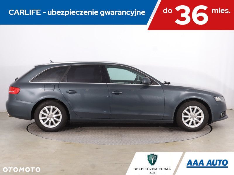 Audi A4 Avant - 8