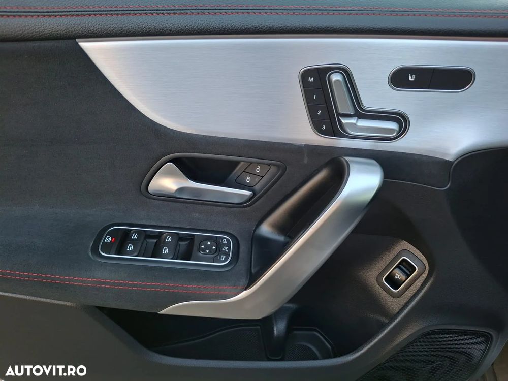 Mercedes-Benz CLA - 28