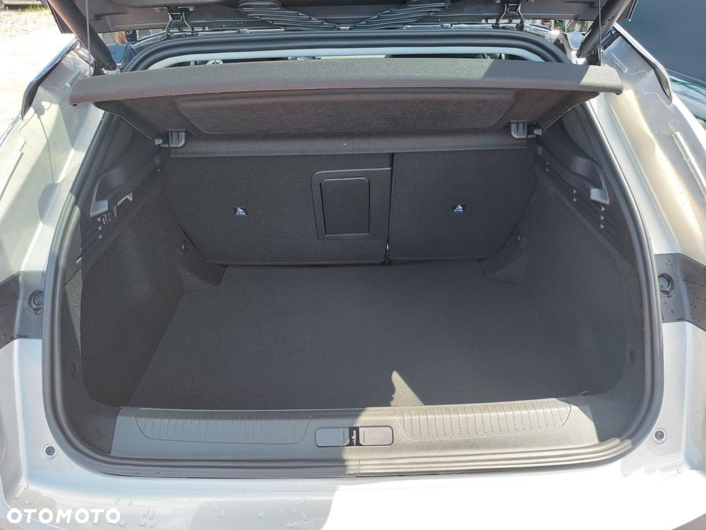 DS Automobiles N°4 1.5 BlueHDi Étoile Alcantara EAT8 - 9