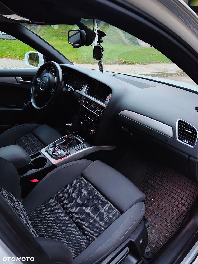 Audi A4 Avant - 13