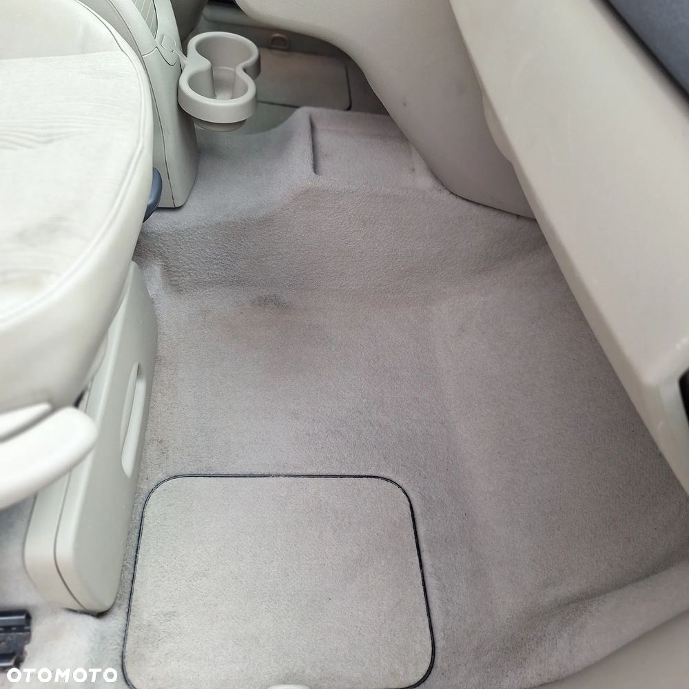 Renault Scenic 1.9 dCi Alize Plus - 8