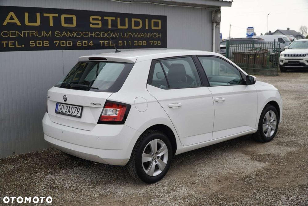 Skoda Fabia 1.0 TSI Drive - 3