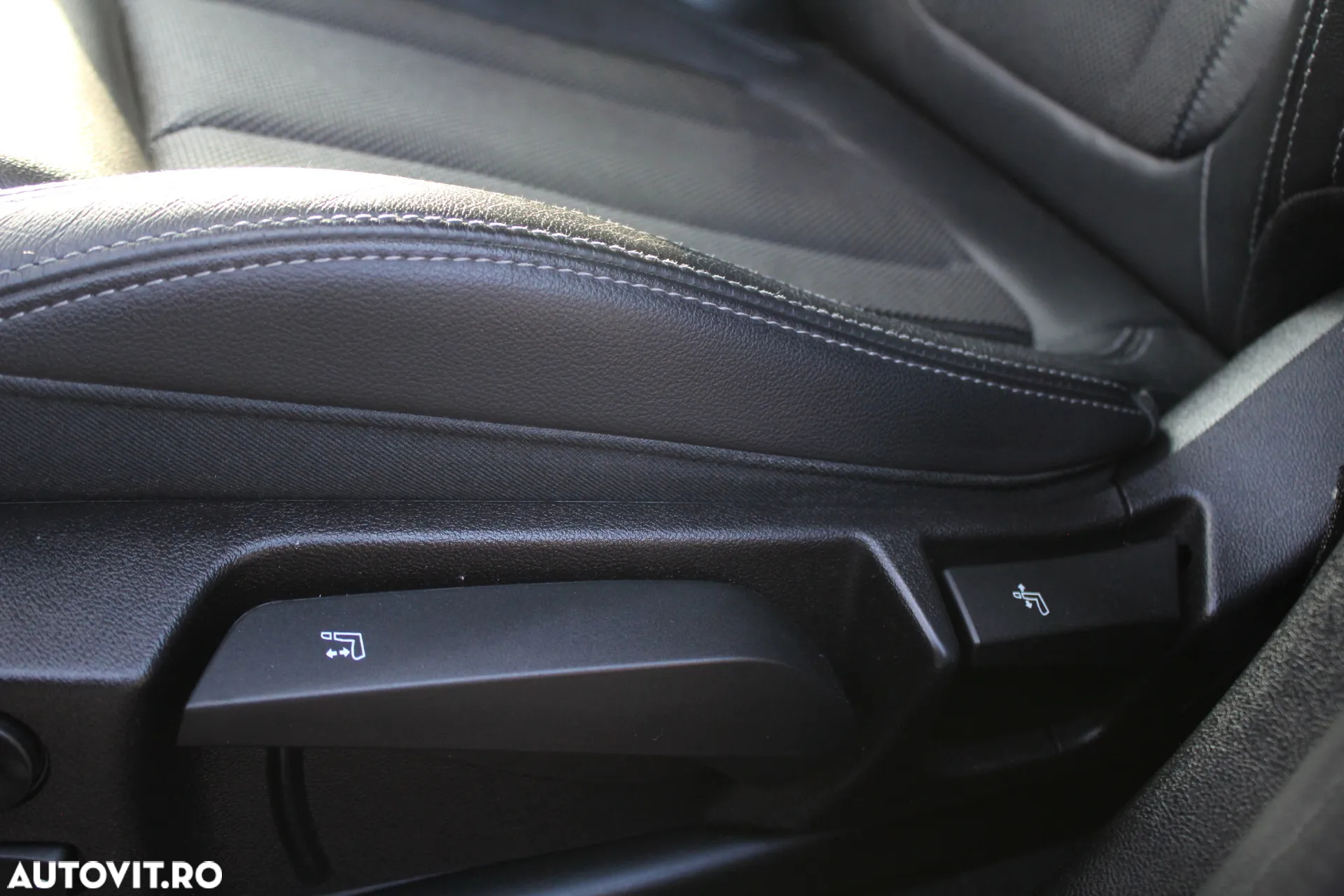 BMW X3 xDrive30e AT PHEV - 11