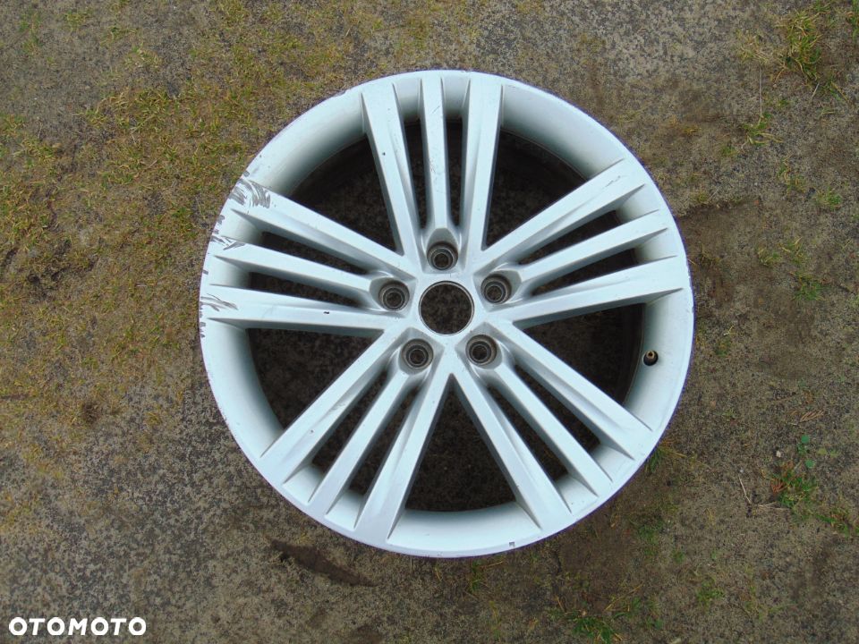 ORYGINALNE felgi aluminiowe 18 3T0601025T 3T0601025HE 7,5Jx18H2 , ET46 Skoda Superb 3T0 2 II 08-15r - 12