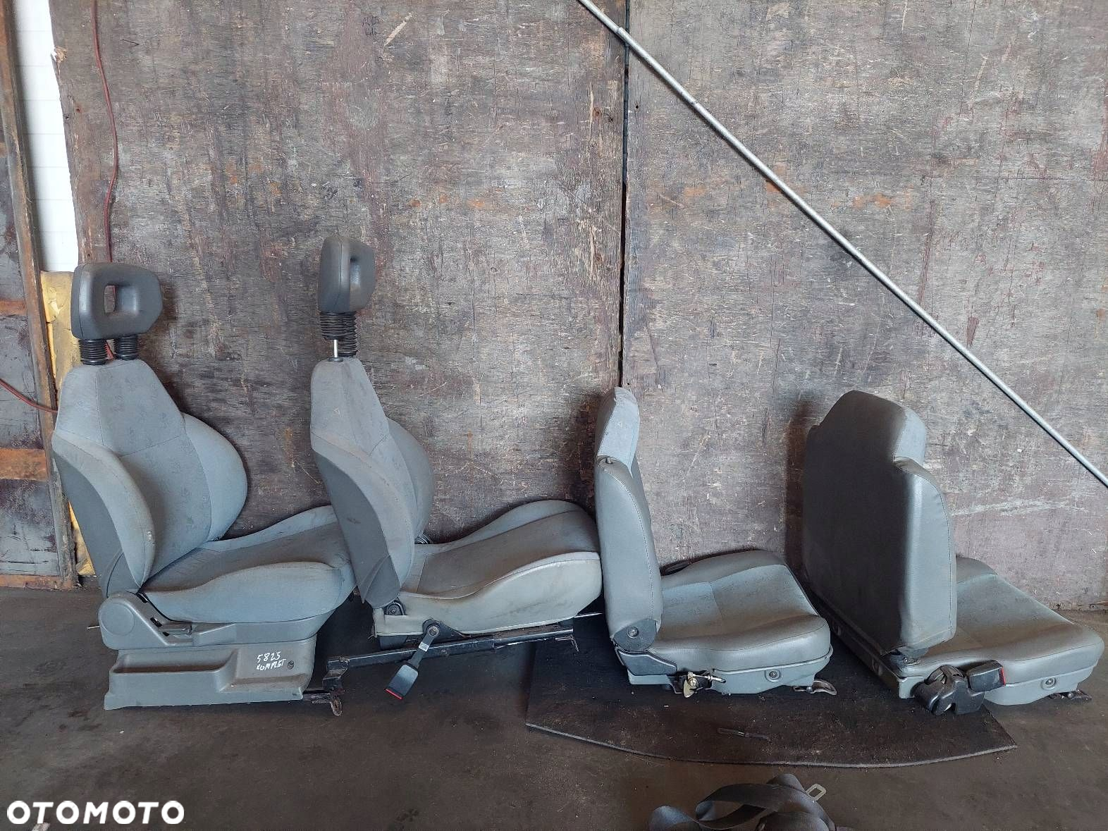 KOMPLET FOTELI LEWY PRAWY PRZÓD + TYŁ + PASY TYŁ SUZUKI VITARA I 3D - 5