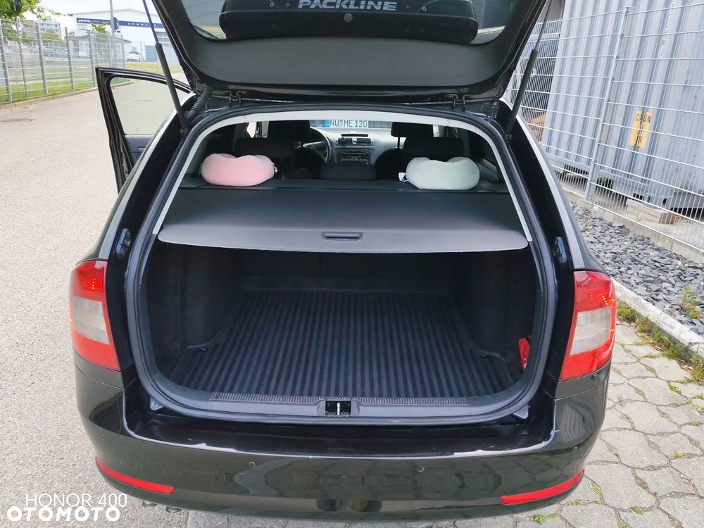 Skoda Octavia 1.9 TDI Ambiente DSG - 11