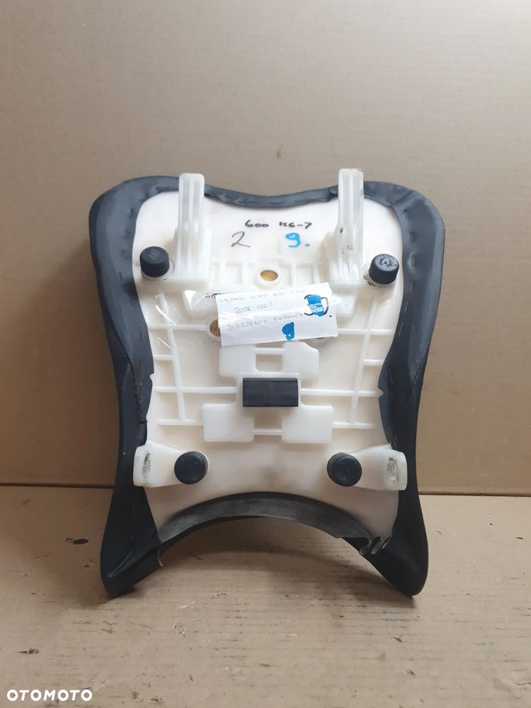 Suzuki gsxr 600 750 2006 - 2007 siedzenie kierowcy - 3