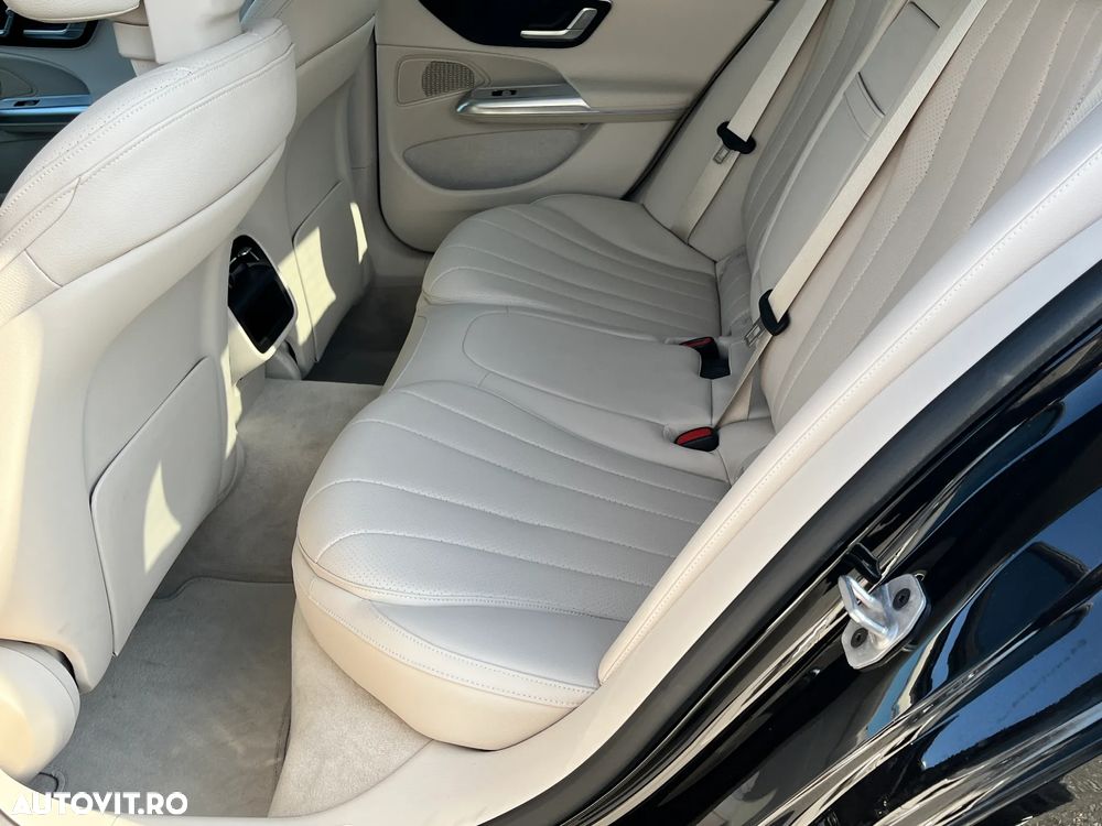 Mercedes-Benz E 220 d MHEV 4MATIC Aut. - 11