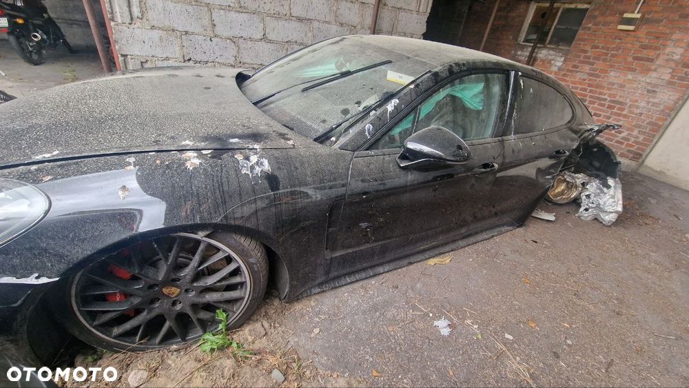 Porsche Panamera Turbo - 5