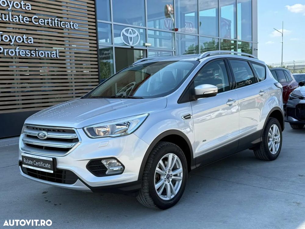 Ford Kuga - 3