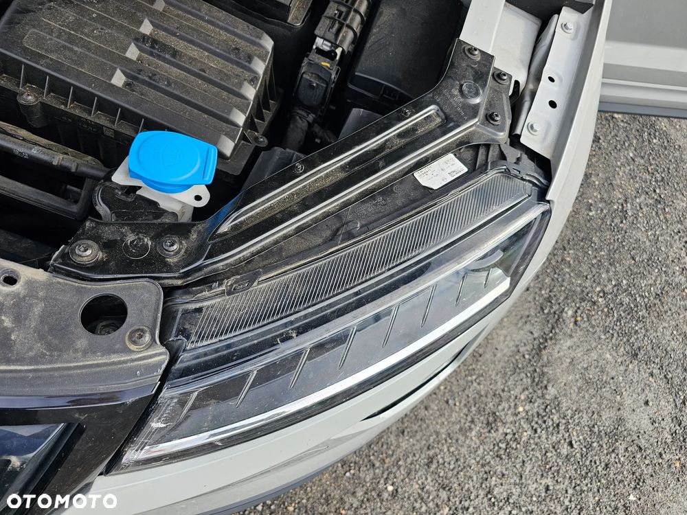 Skoda Karoq 2.0 TDI SCR Sportline - 24
