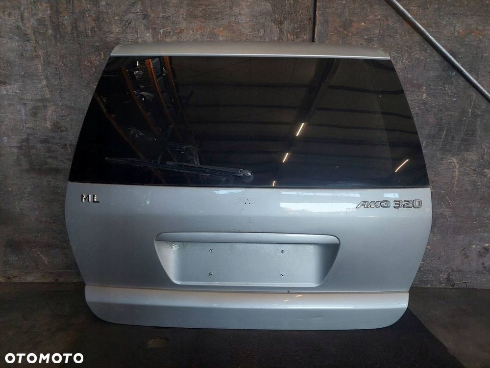 KLAPA BAGAŻNIKA MERCEDES-BENZ W163 ML 320 - 1