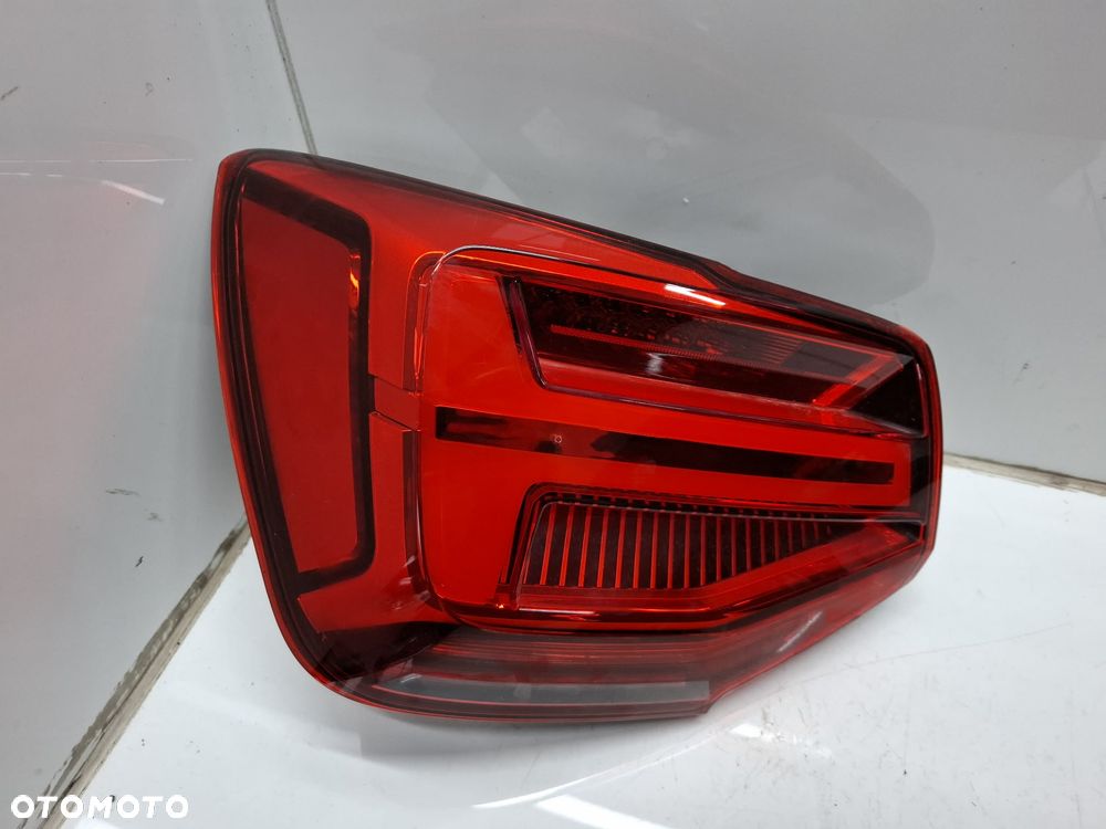 LAMPA LEWA TYLNA TYŁ AUDI Q2 81a945091b 81A LED ŁADNA - 3