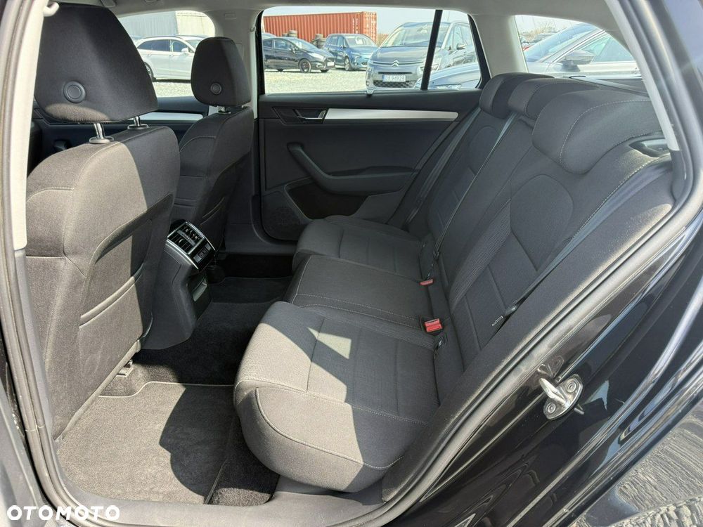 Skoda Superb - 12