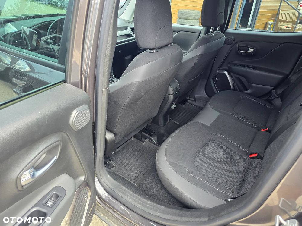Jeep Renegade - 9