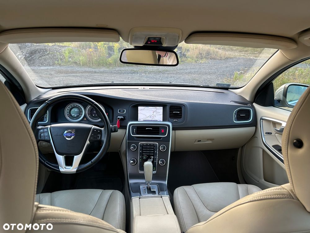 Volvo S60 - 10
