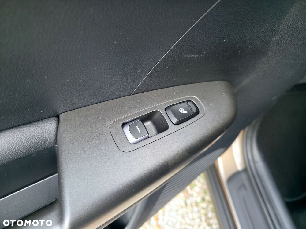 Kia Sportage - 14
