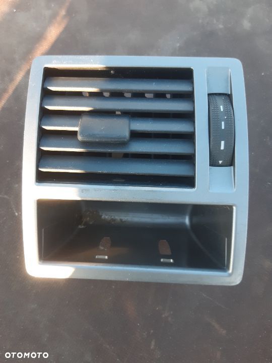 Kratki nawiewu vw t5 multivan lift 2009-2015 - 2