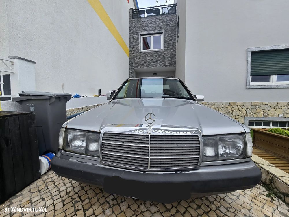 Mercedes-Benz W201 (1982-1993) 190 D 2.0 - 1