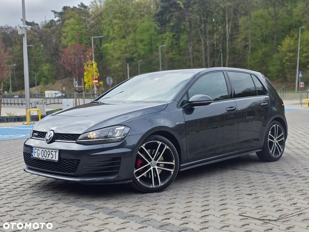 Volkswagen Golf 2.0 TDI BMT GTD - 9