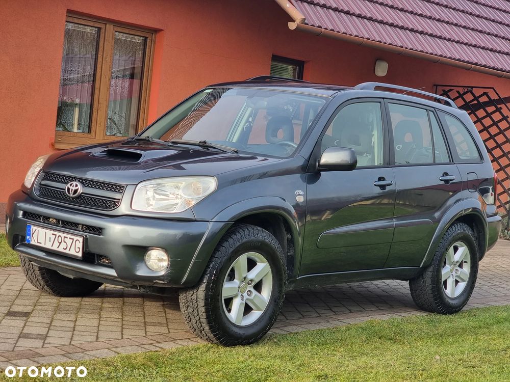 Toyota RAV4 D-4D 4x4 - 4