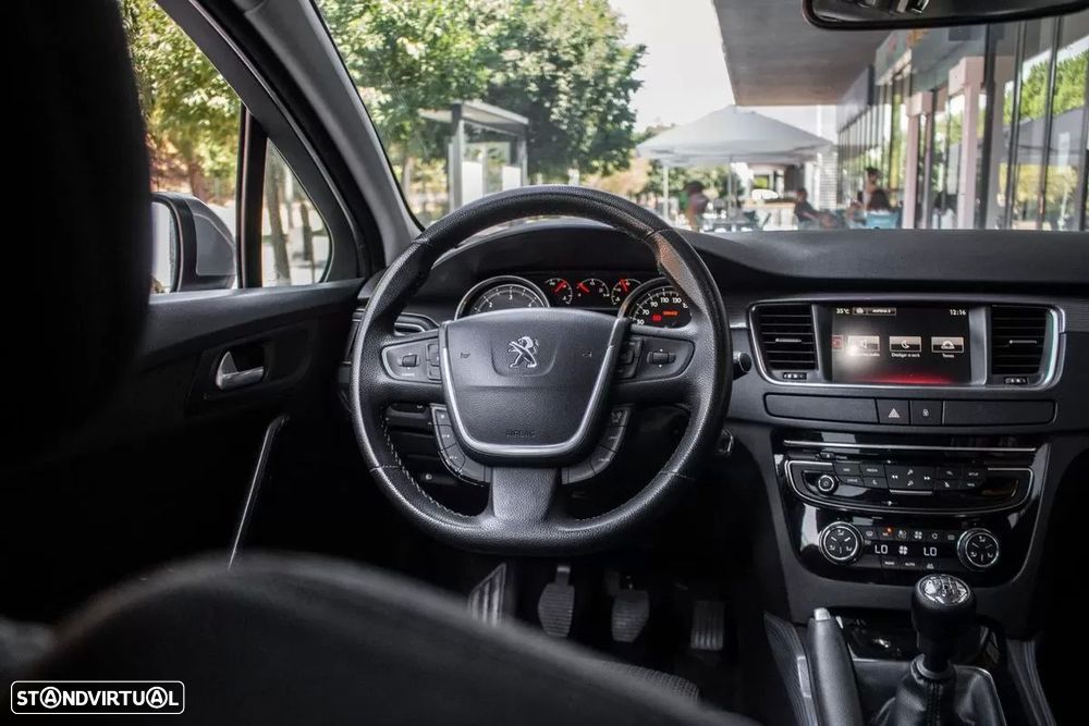 Peugeot 508 SW - 32