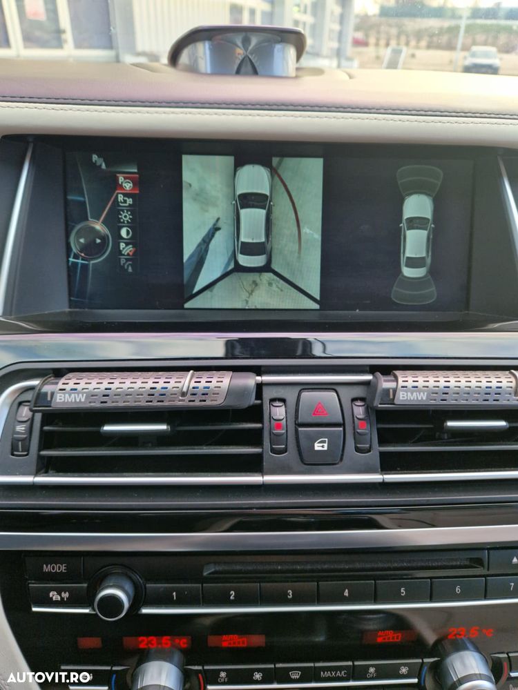 BMW Seria 7 730d BluePerformance Edition Exclusive - 30