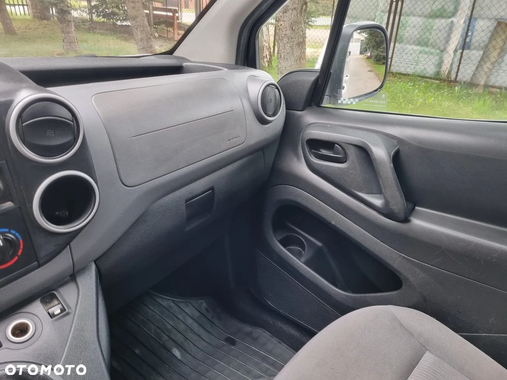 Peugeot Partner 1.6 HDI Tylko 93 tyś km Super Stan - 14